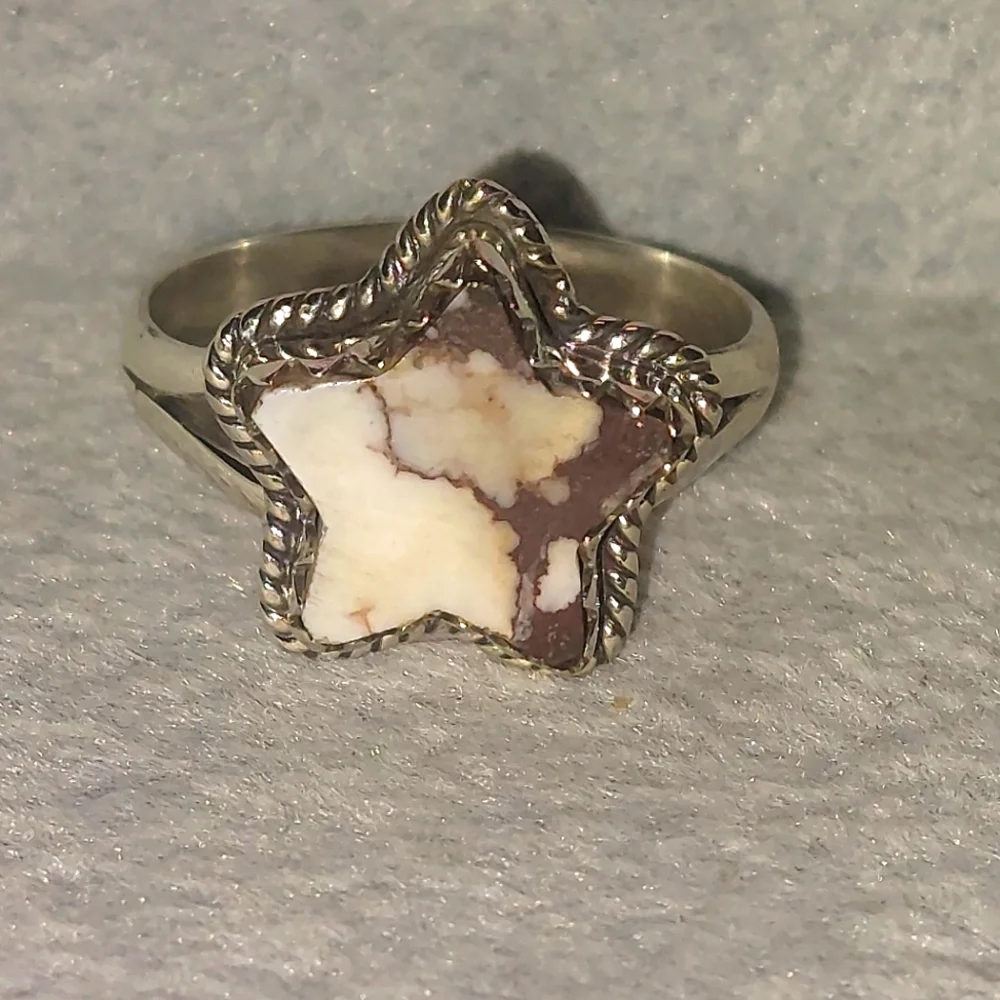 Wild Horse Jasper Star Shaped Ring - Picture 1 of 9